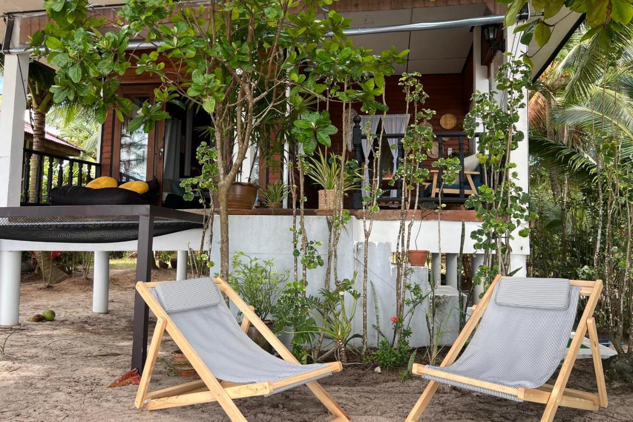 Holiday home - Outdoor Net On The - Working Desk