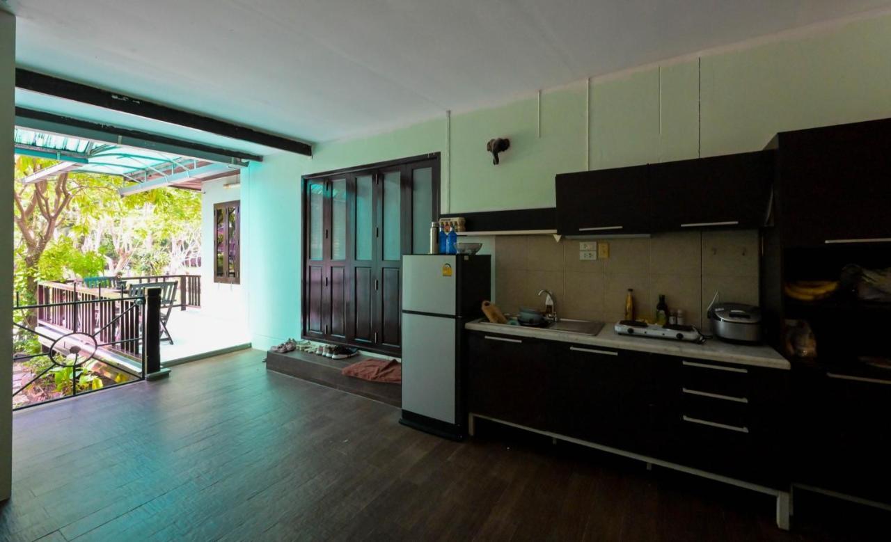 Poowadee Guest house *