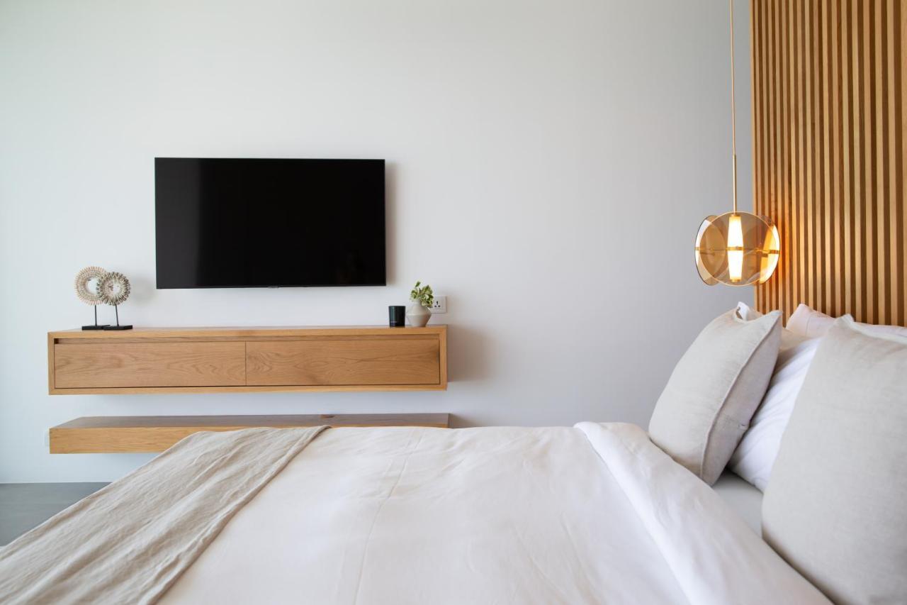 Amylia Emerald, Design Excellence *