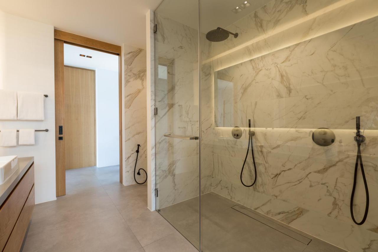 Amylia Emerald, Design Excellence Villa *
