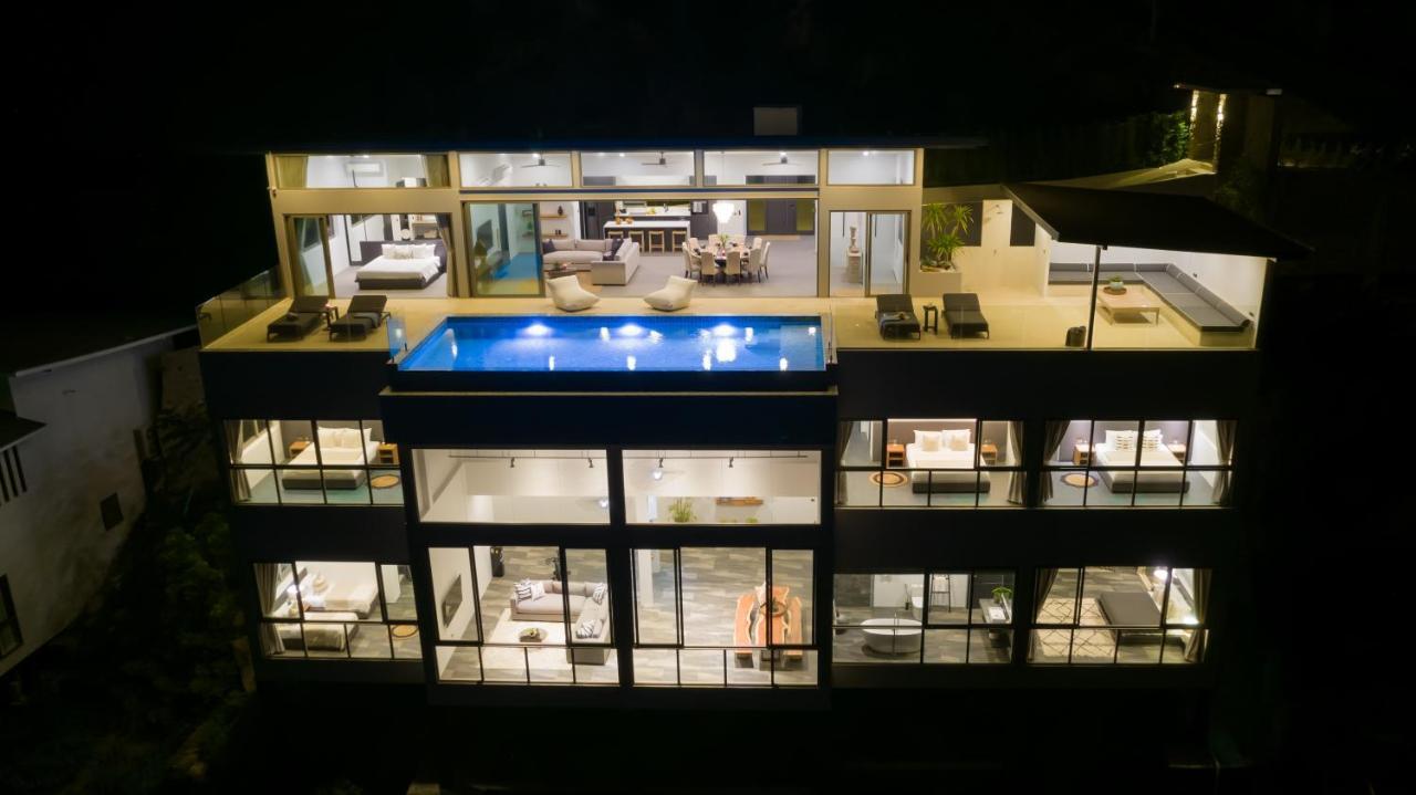 Luxurious Anushka - Breathtaking Sea Views And Dedicated Housekeeping Staff Villa *