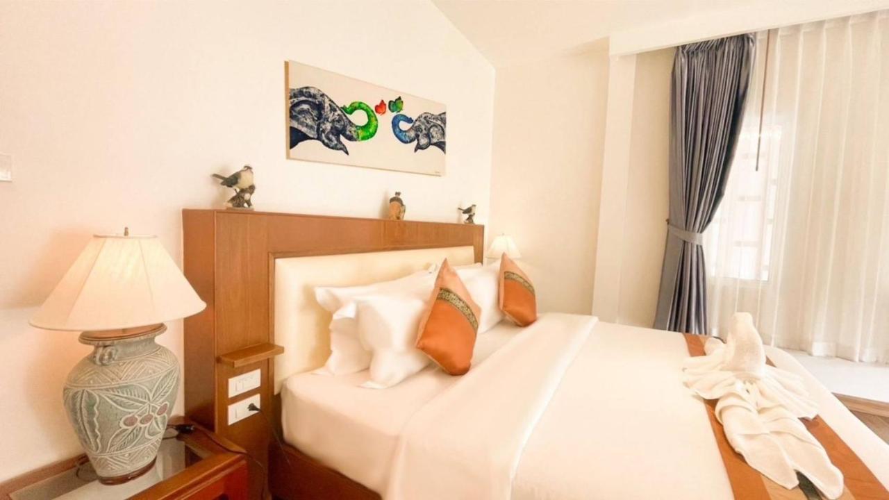 Aura Samui Hotel