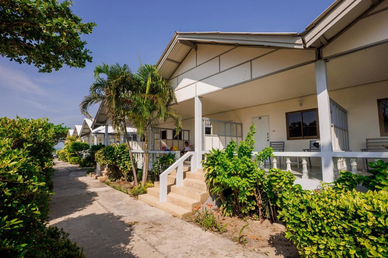 Hotel Bay