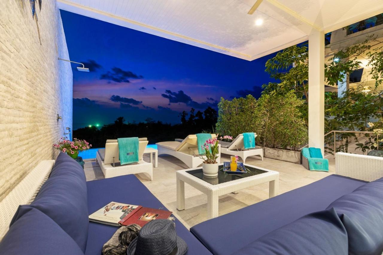 Shades Of Blue - Modern Sea View 4 Bed Pool *