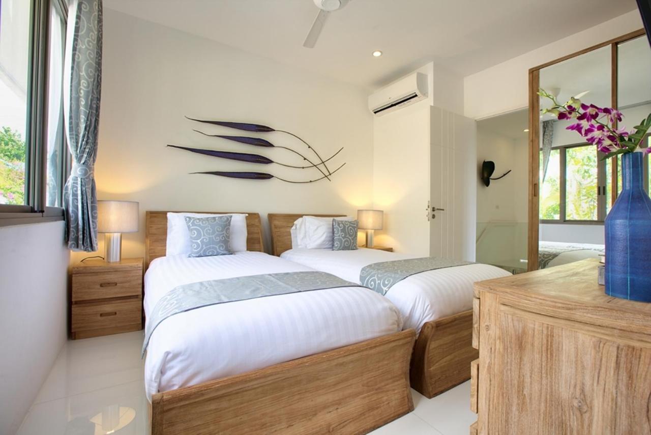 Shades Of Blue - Modern Sea View 4 Bed Pool *