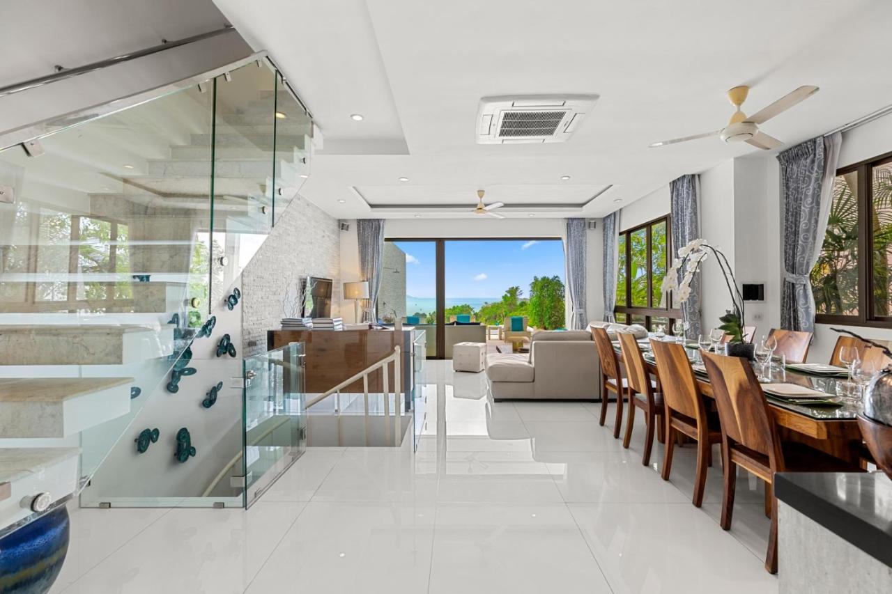 Shades Of Blue - Modern Sea View 4 Bed Pool