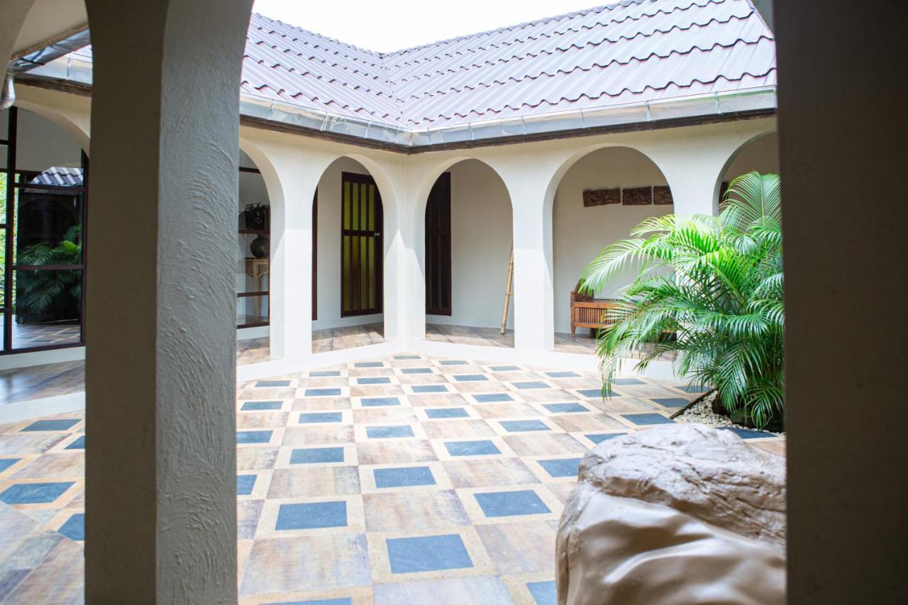 Mailo Pool 5br 10 Guests Koh Samui