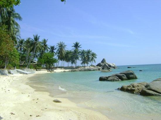 Butterfly Garden Villa Laem Set Beach