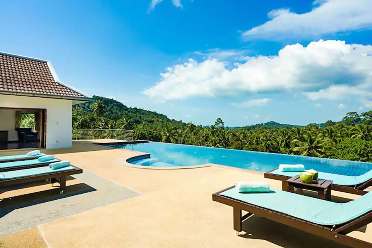 E Villa *