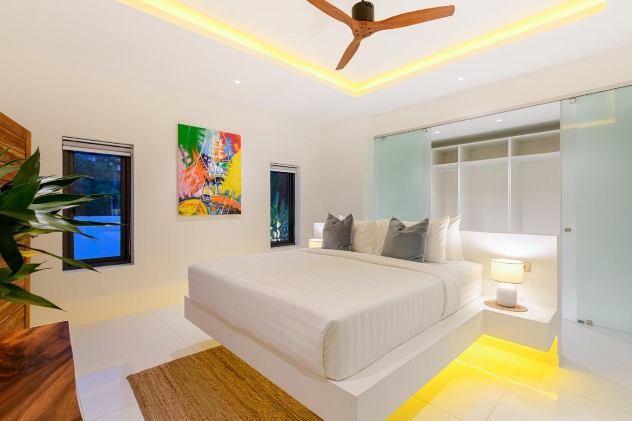 Mandra - Beautiful 4 Bedroom Luxury Pool Kbr2 *