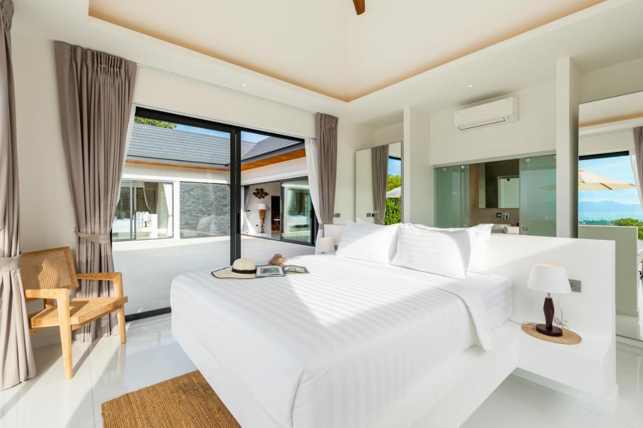 Mandra - Beautiful 4 Bedroom Luxury Pool Kbr2