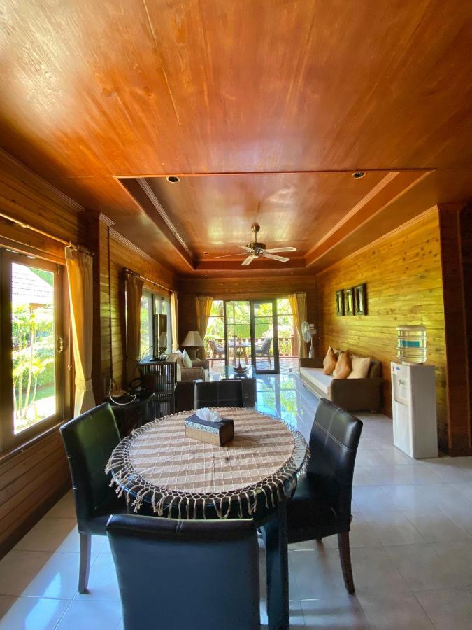 Baan Laem Noi Villa's Mae Nam