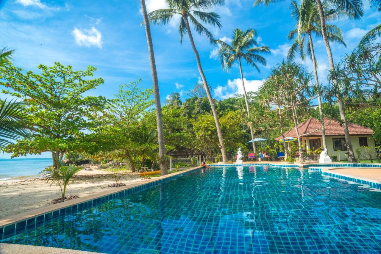 Am Samui Hotel