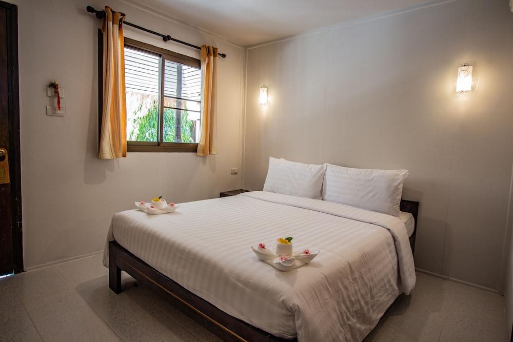 Adarin Resort Praia de Mae Nam