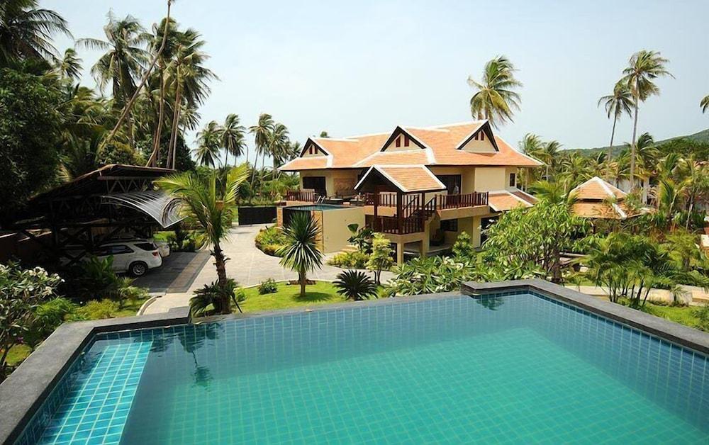 Dreams Resort