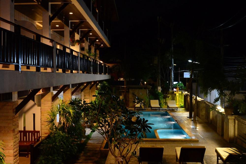 Vanda House Hotel