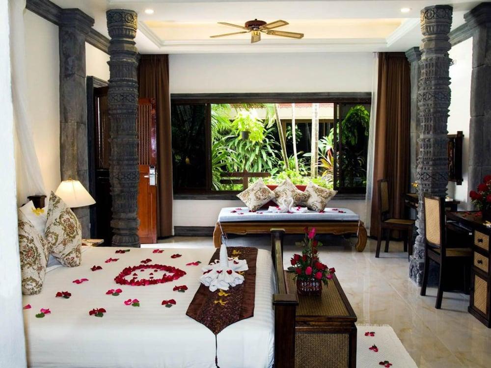 White House Resort Ko Samui