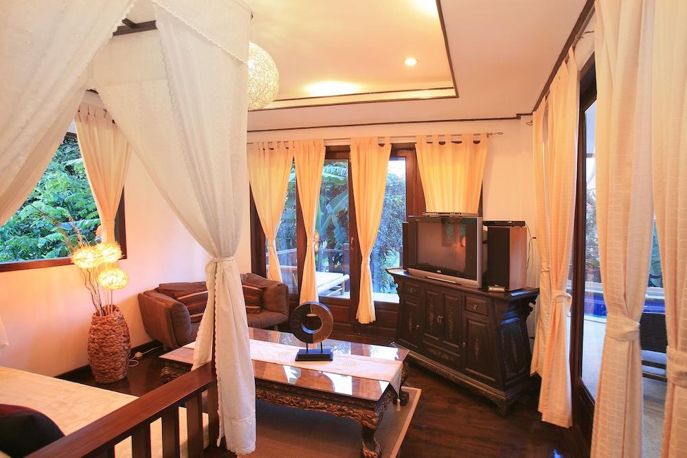 Resort Paradise Island Estate 4*
