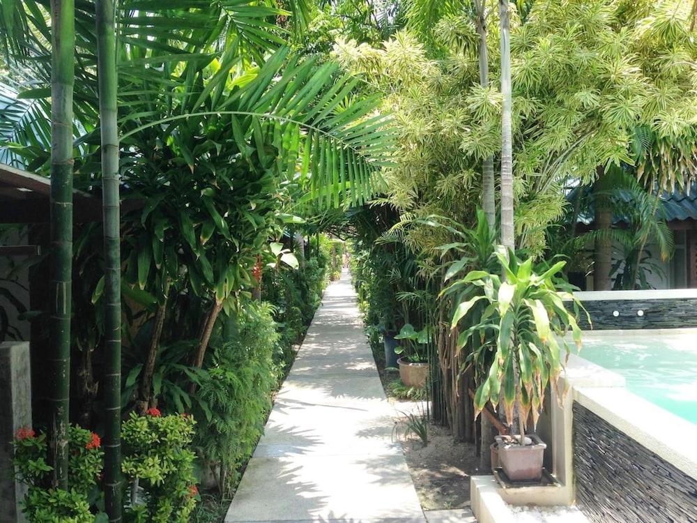 Evergreen Hotel 3*