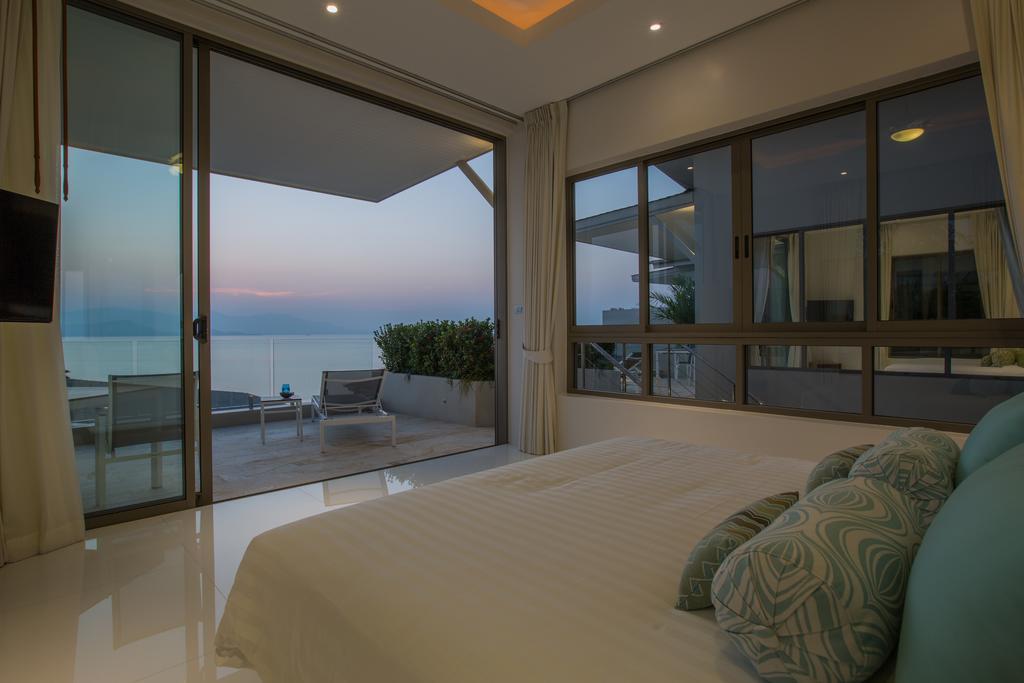 Villa Manta Samui - Your Private Waterfront Oasis Villa Bophut
