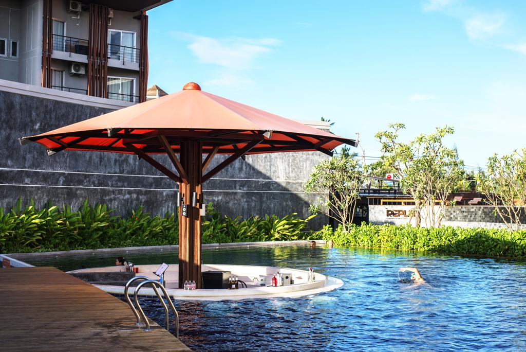 Replay Pool Beachfront Samui 4*
