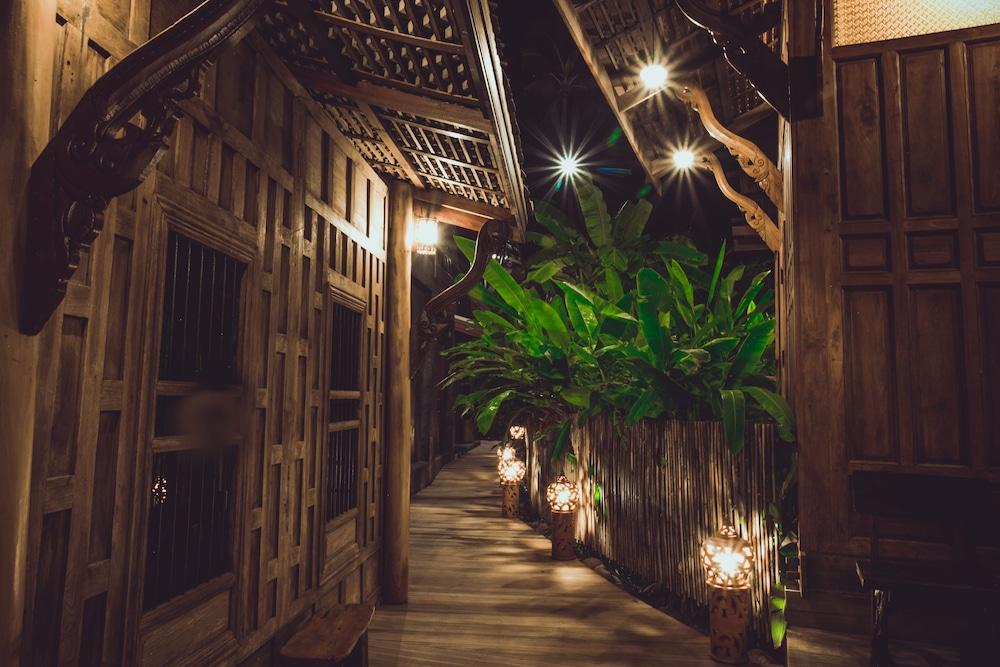 Villa Sasitara Thai