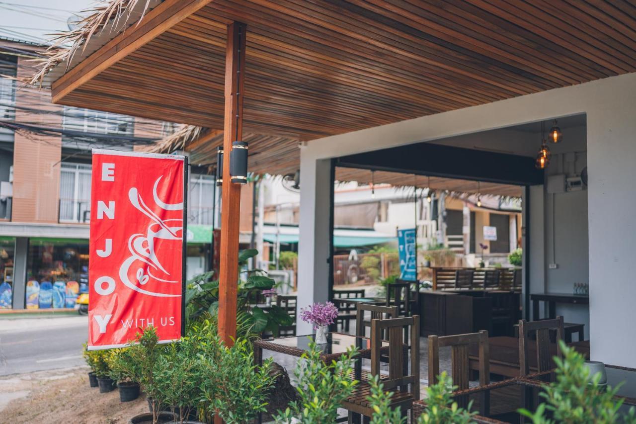 Vibes Samui And Cafe' Hostel *