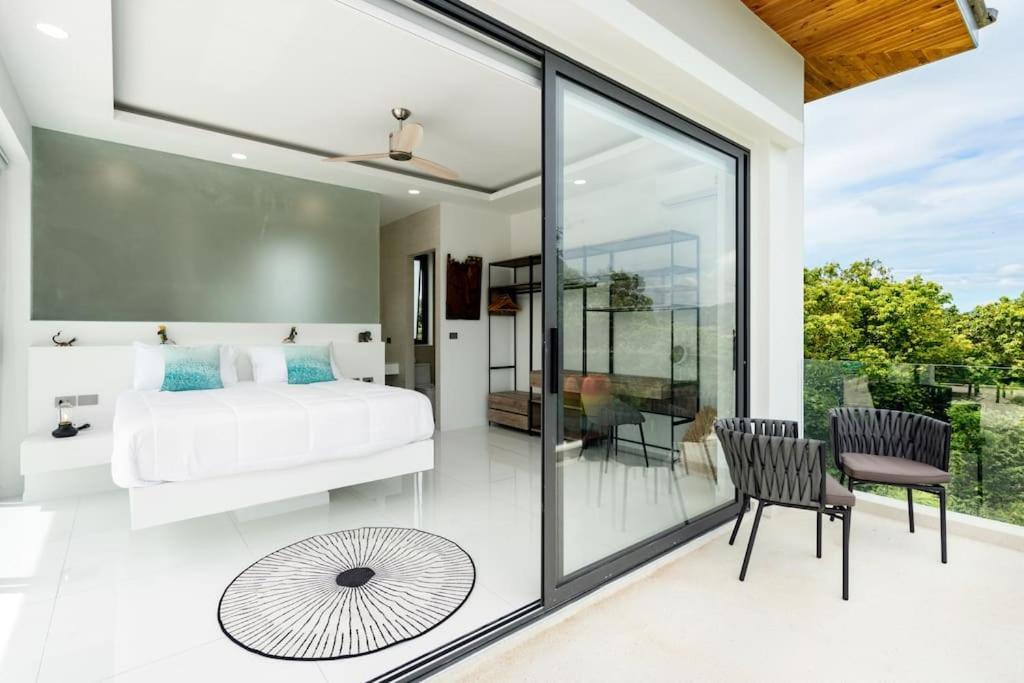 Nirvana - Wonderful Sea View Villa *