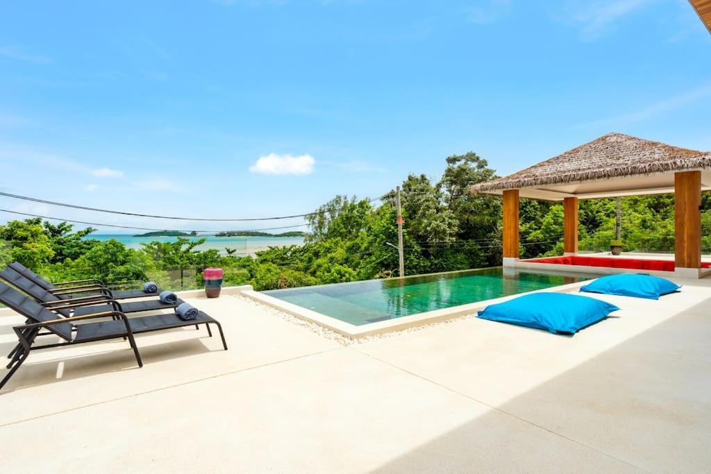 Nirvana - Wonderful Sea View Villa *