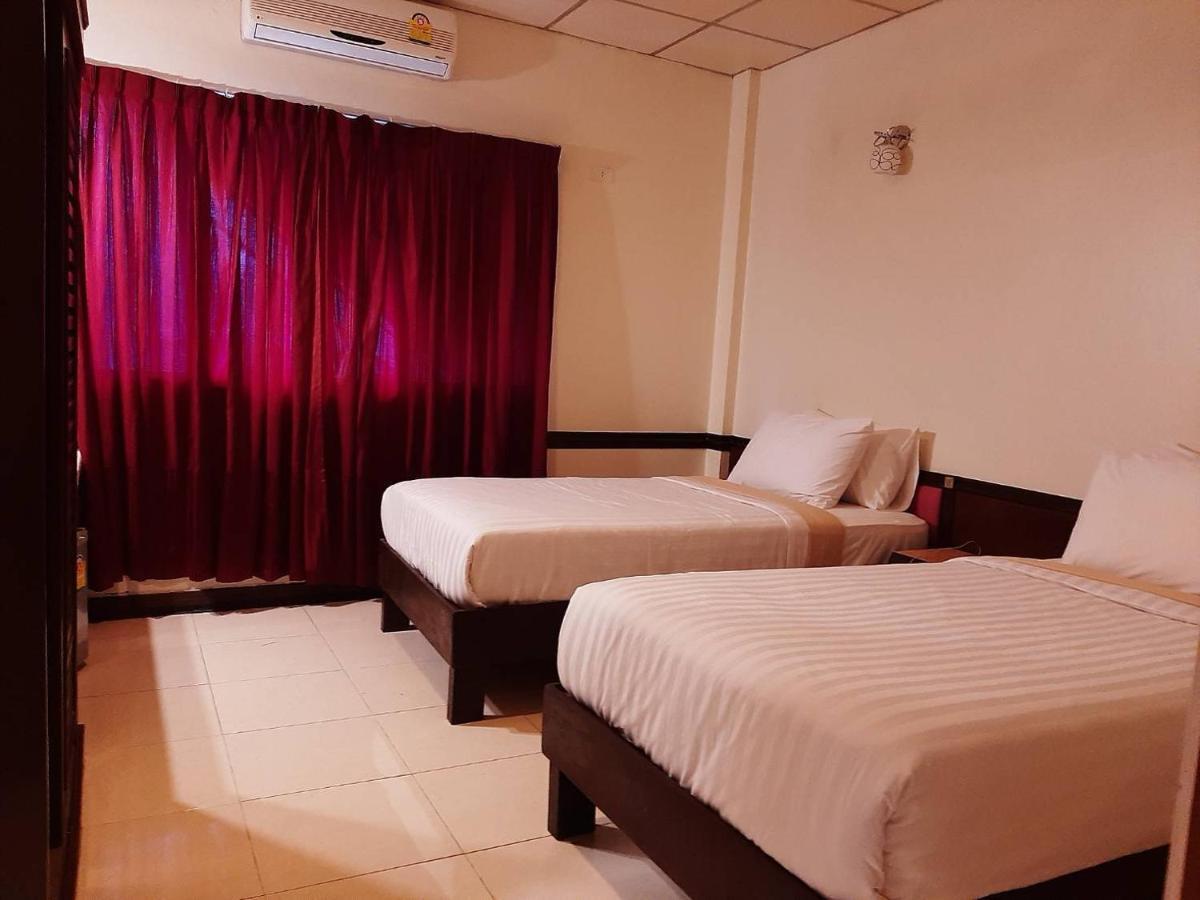 Hotel Seaside Palace 2*