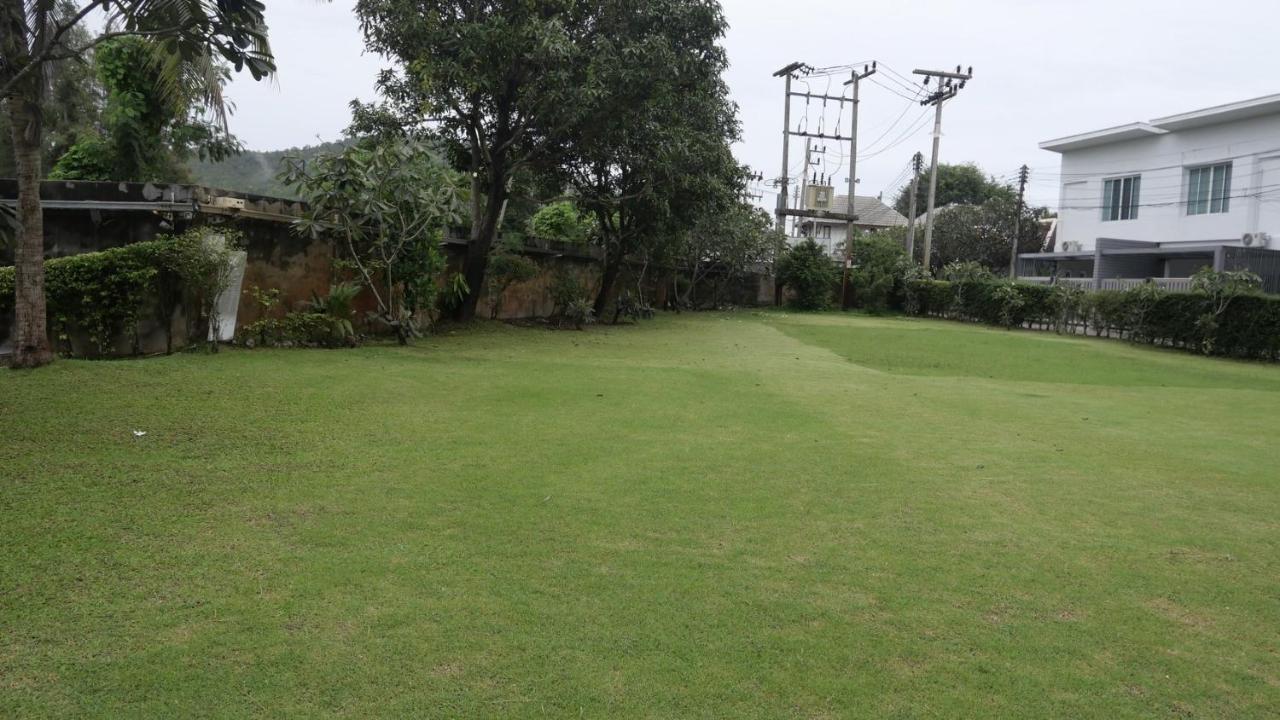 Airport Garden Resort