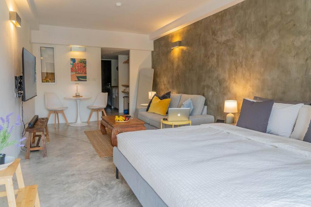 New Cozy Modern With Pool & Gym Apartment