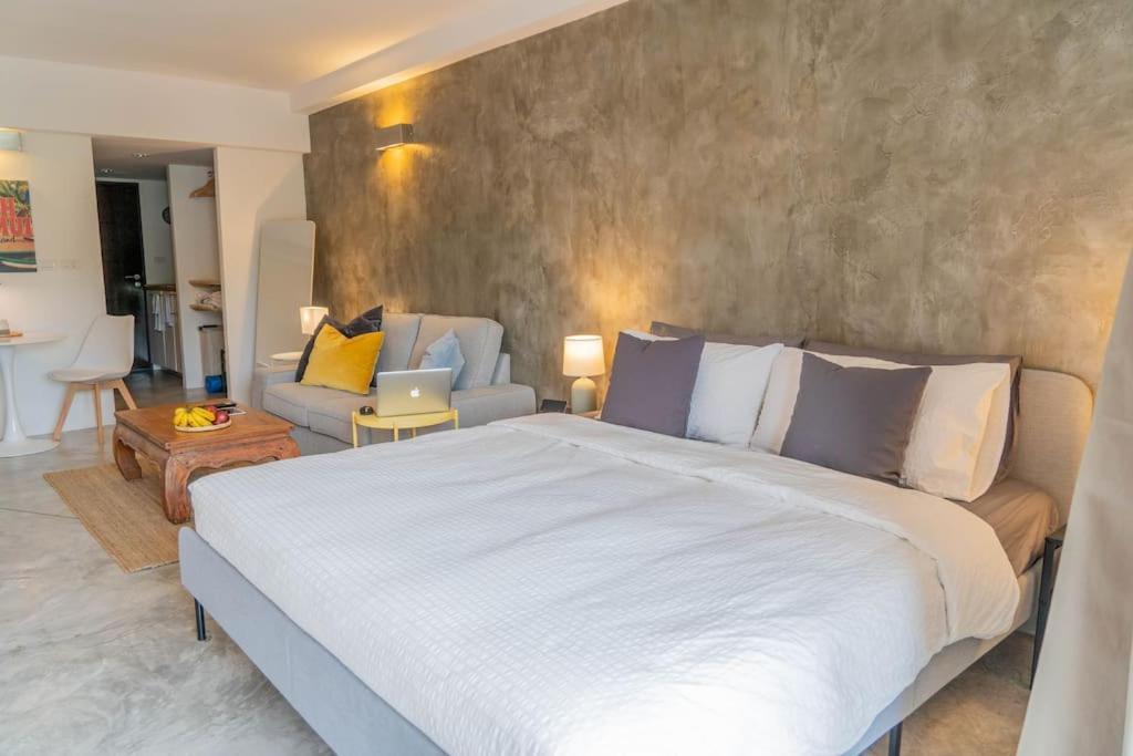 New Cozy Modern With Pool & Gym *