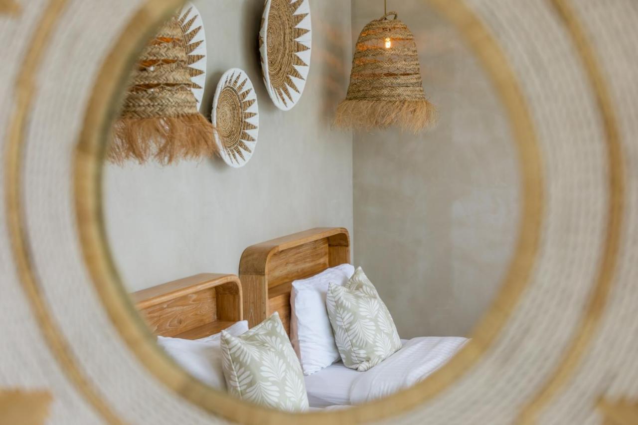 Designer's Delight: Lilly Belle: 4 Bed Pool Pousada Amphoe Koksamui