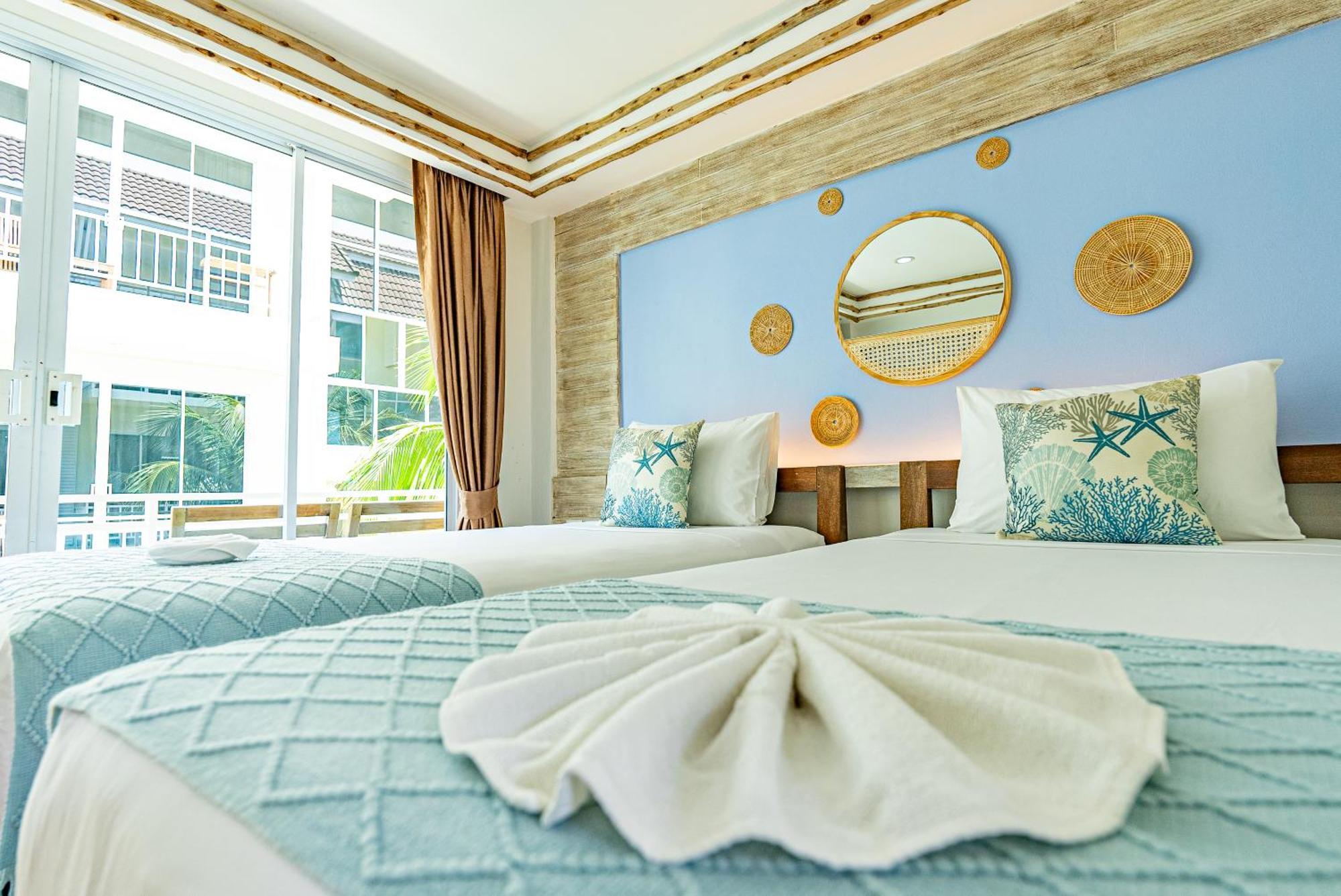 Ark Bar Hotel 3*