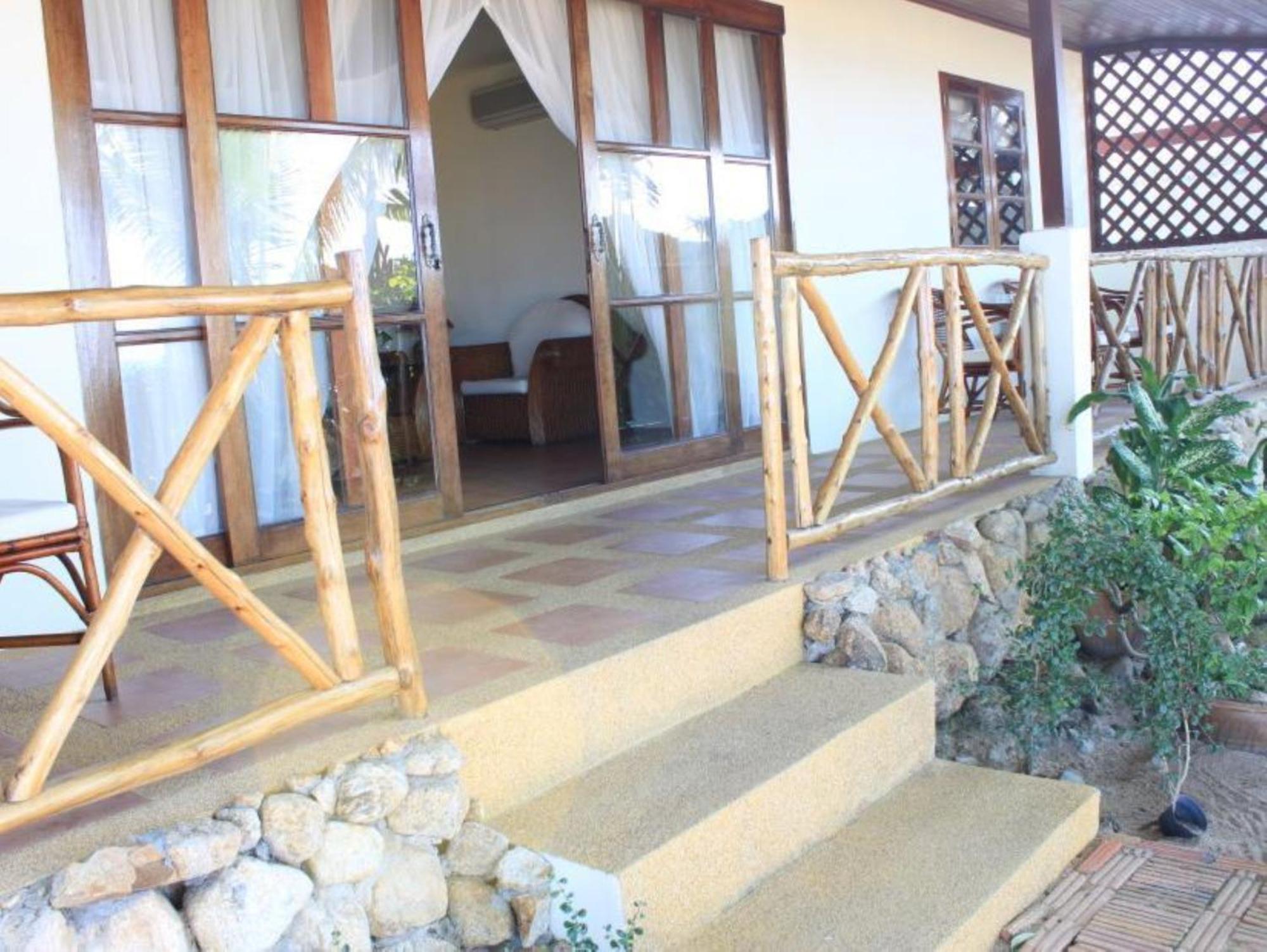 The Waterfront Boutique Hotel&cafe Bophut
