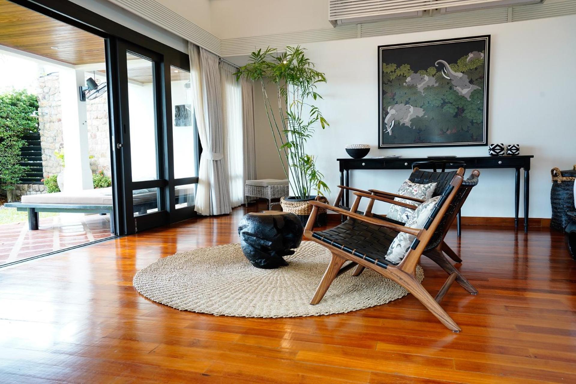 Miskawaan Beachfront 5*