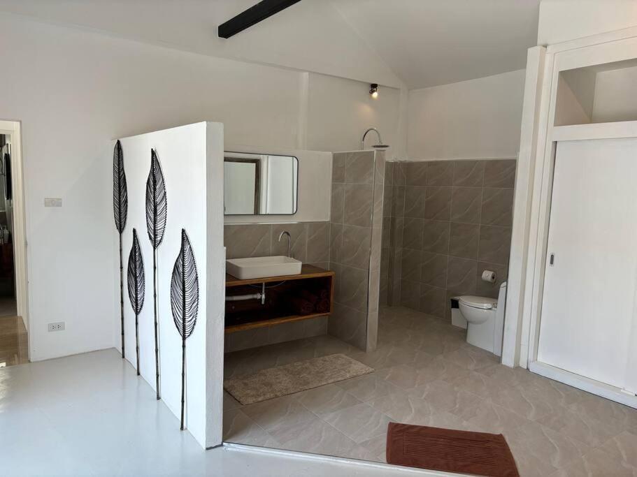 Umiimaan Pool Villa, 4br, 4ba Villa *