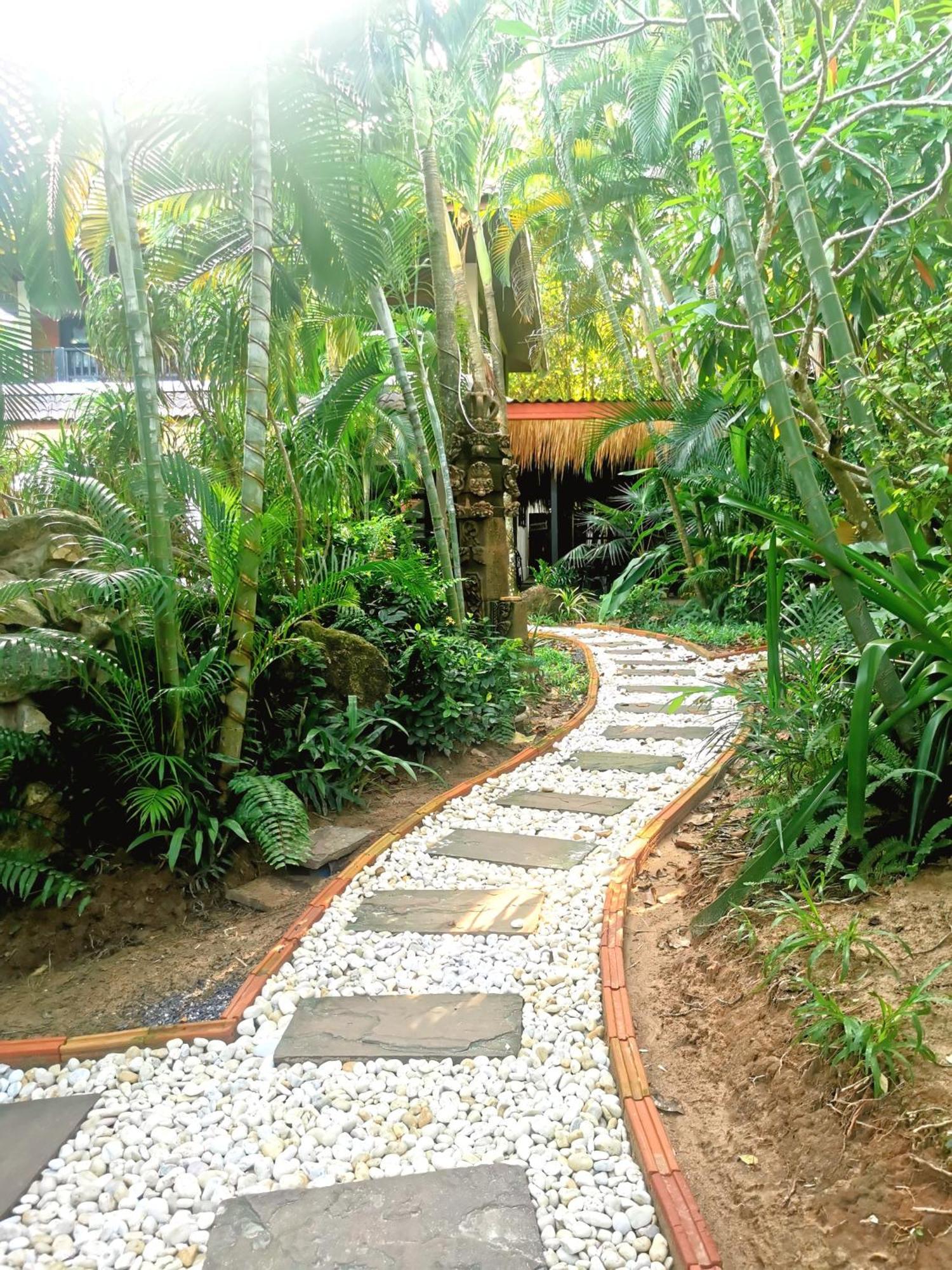 Jade Guest house