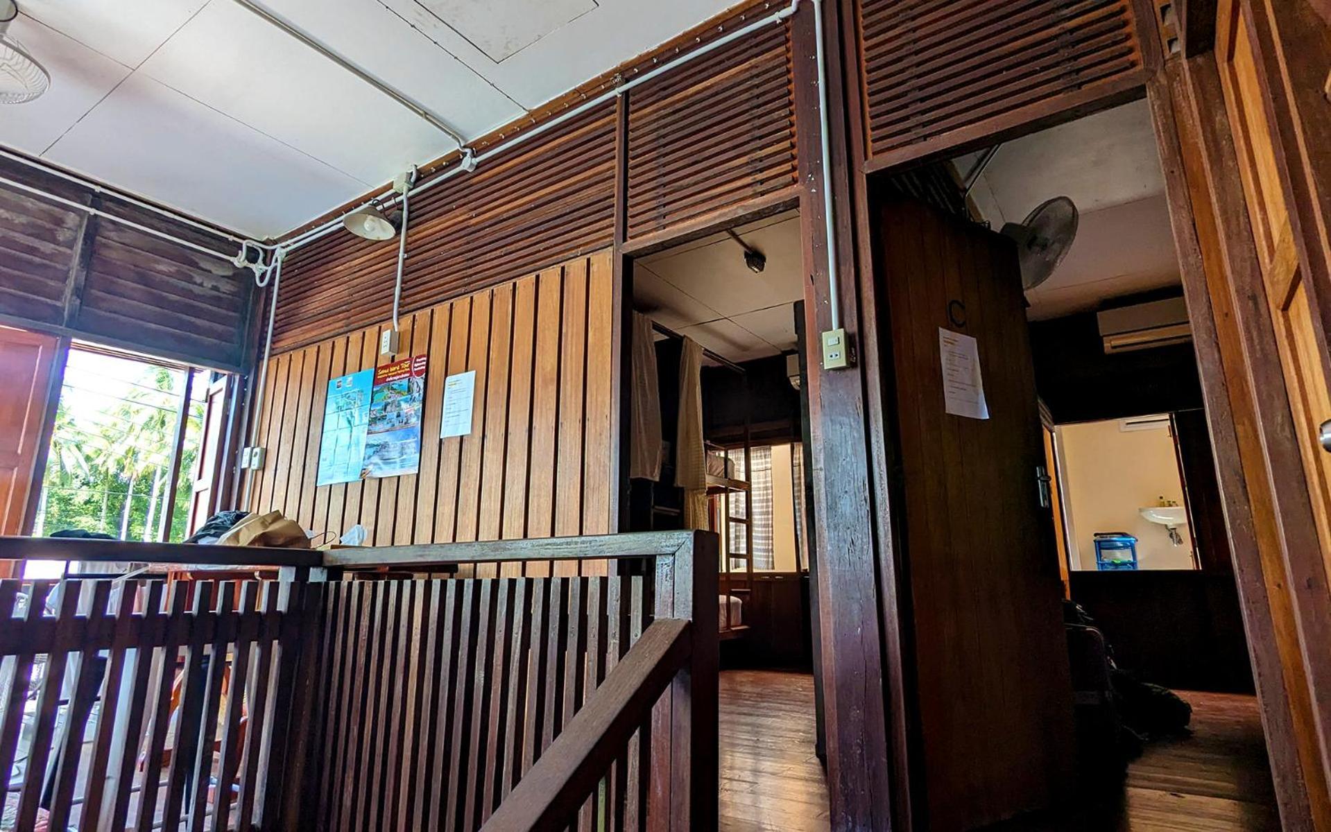 Aforetime House @ Samui Hostel *