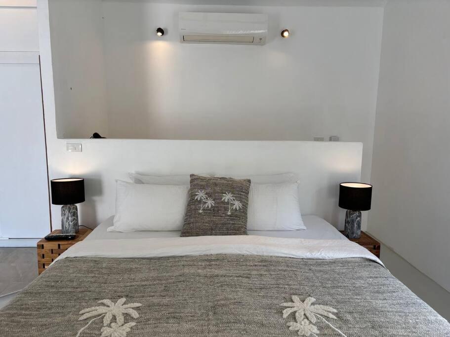 Umiimaan Pool Villa, 4br, 4ba *