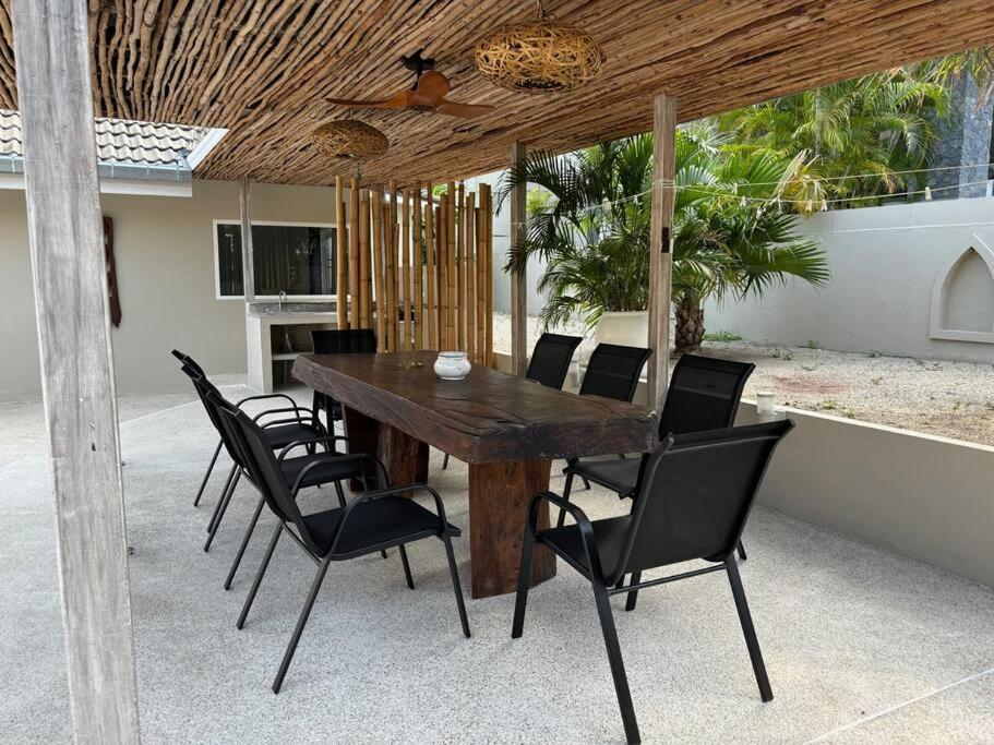 Umiimaan Pool Villa, 4br, 4ba Koh Samui