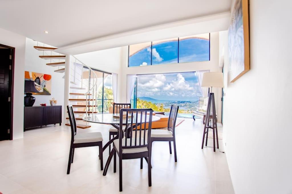 Chaweng Seaview Villa *