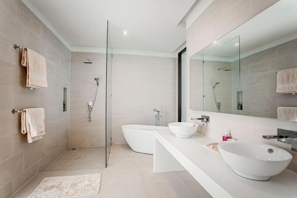 Chaweng Seaview Villa