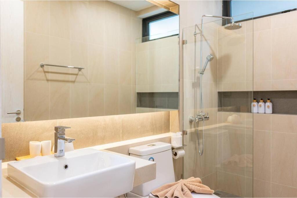 Villa Modern Walking Distance To Fisherman Village Kbr15