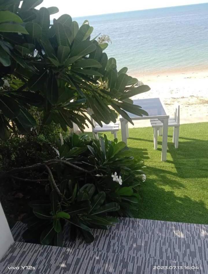March Samui Mae Nam