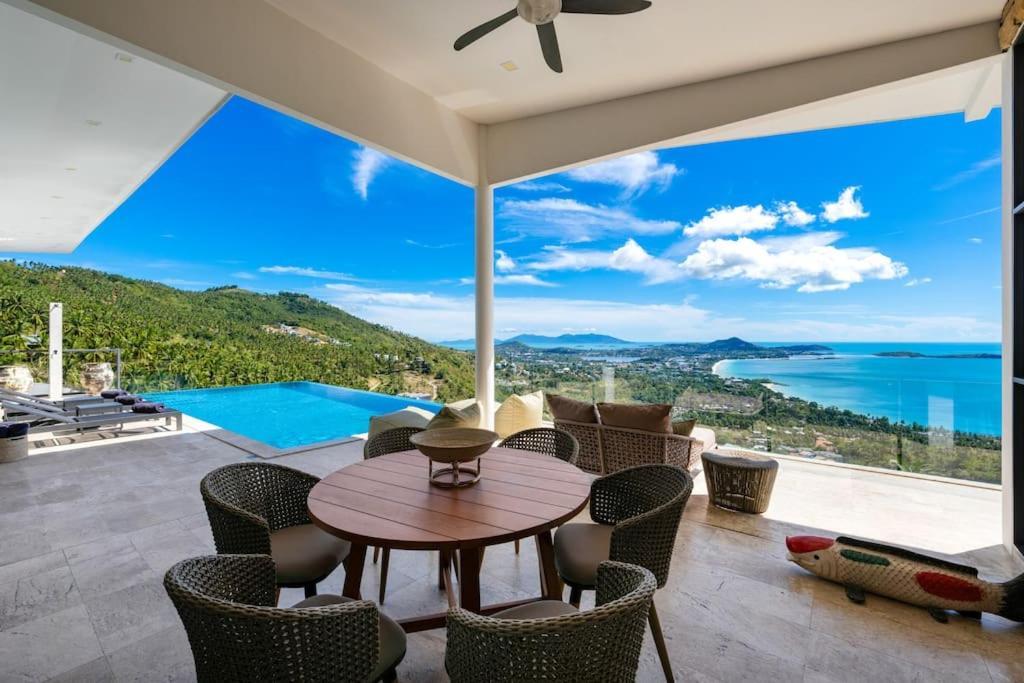 Luxury Blue Coco Sea View - 4x4 Suv Included Vila *