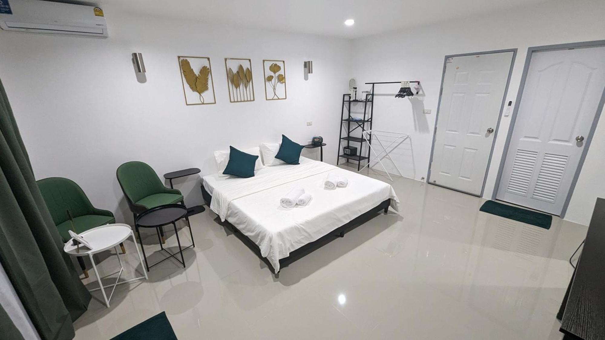 Chu-cha's Koh Samui