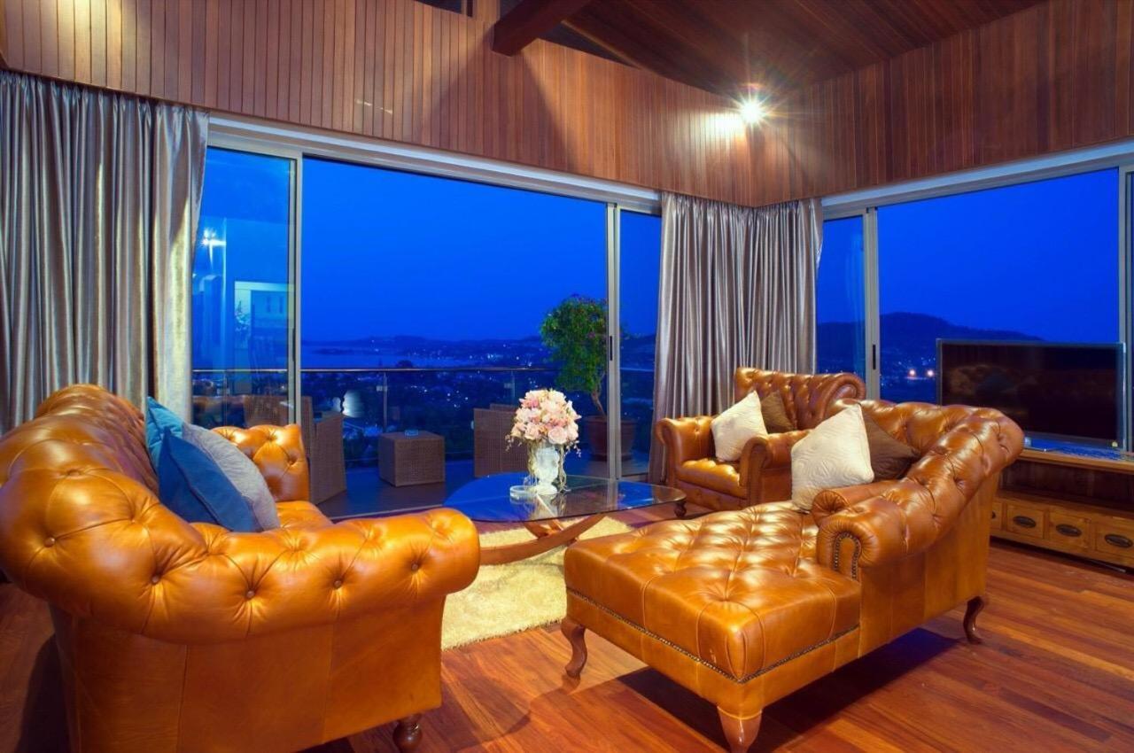 Yupa Penthouse Apartment