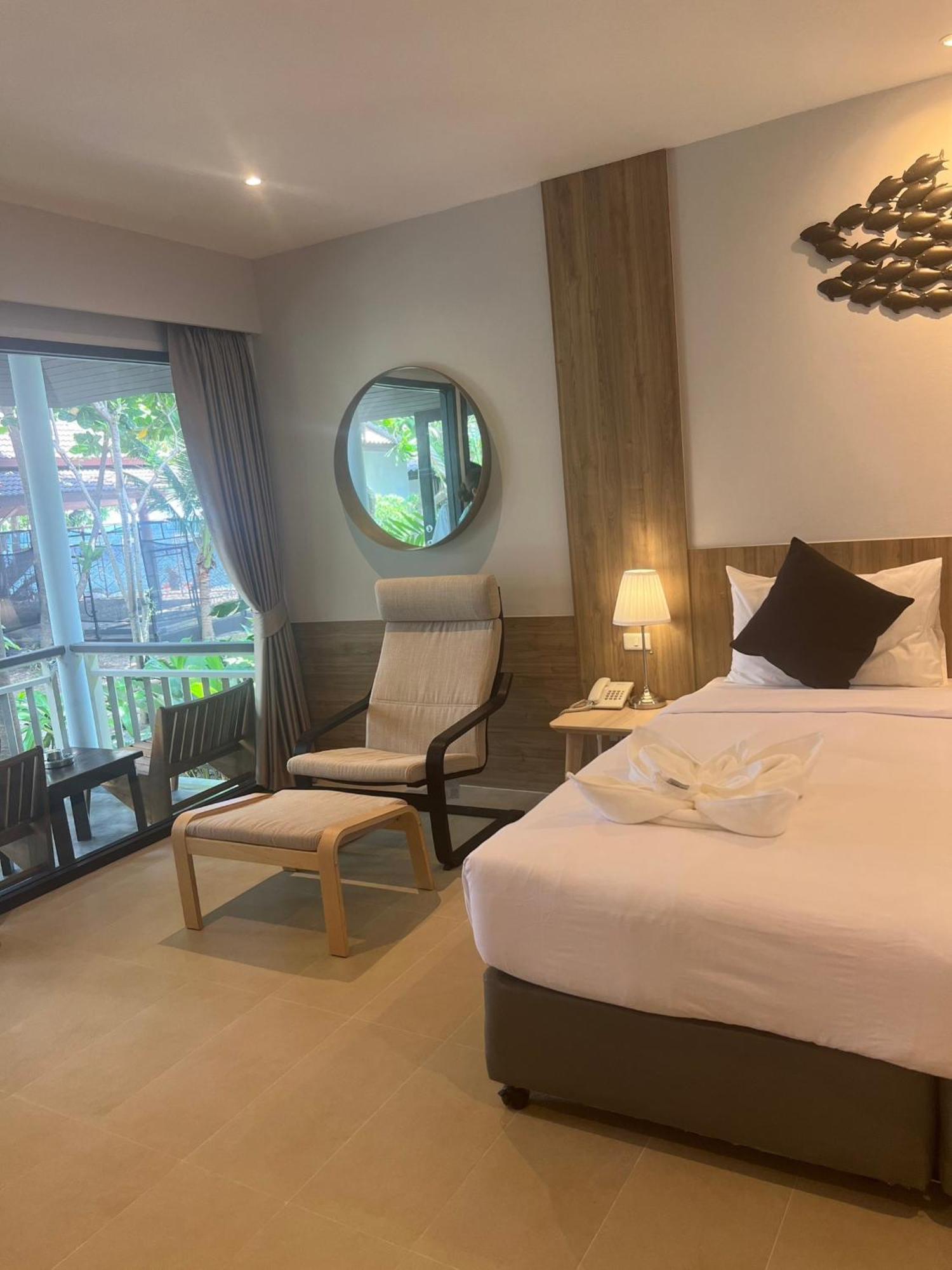 Evergreen Hotel
